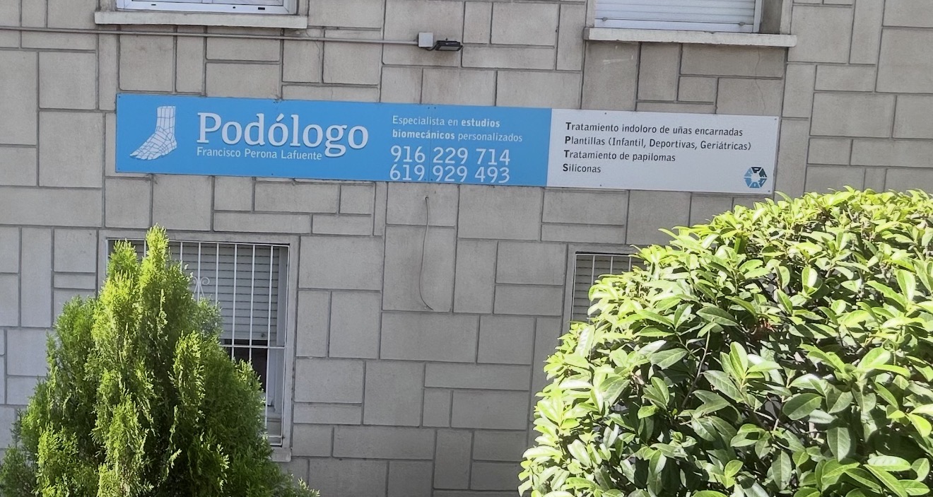 Interior de la consulta del podólogo Francisco Perona Lafuente